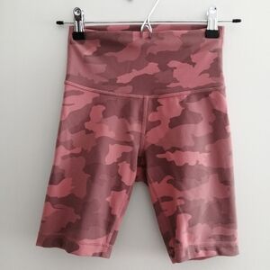 Lululemon Wunder Train High Rise Short 8" Heritage 365 Camo Brier Rose Pink 4